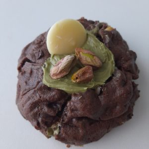 Cocoa Pistachio Cream Cookies with Belgian Dark Chocolate