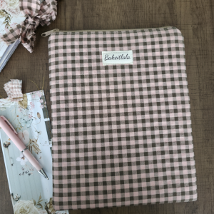 Quilted Seersucker Gingham Book & Tablet Sleeve